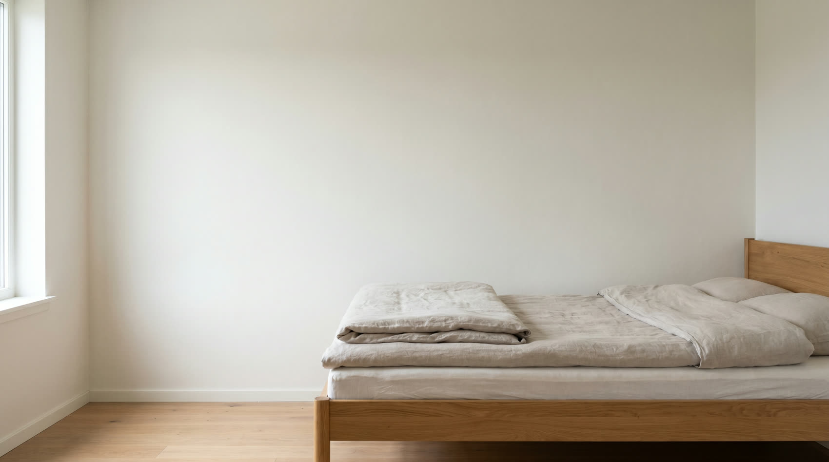 Bedroom with flat paint